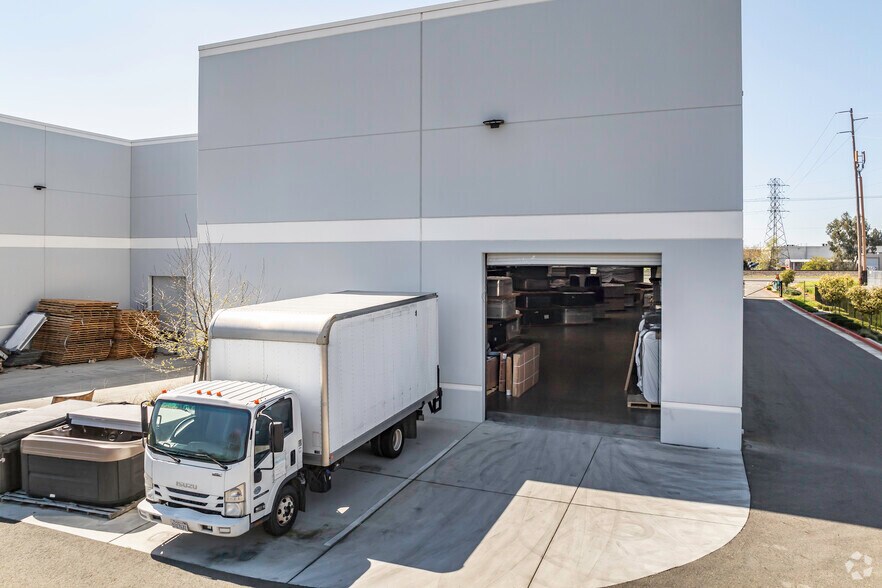 More Photos Of 3645 Industrial Ave, Rocklin Distribution For Lease