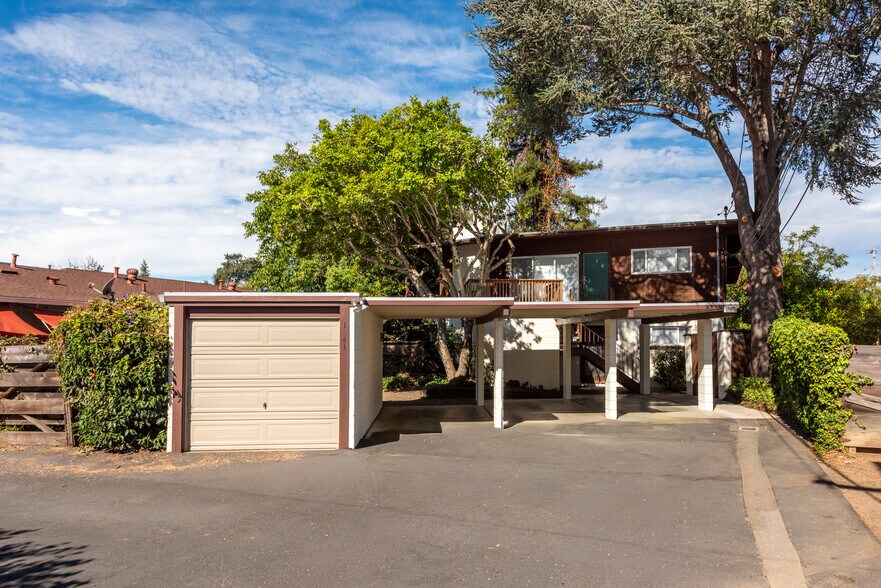Primary Photo Of 1041 3rd St, Novato Apartments For Sale