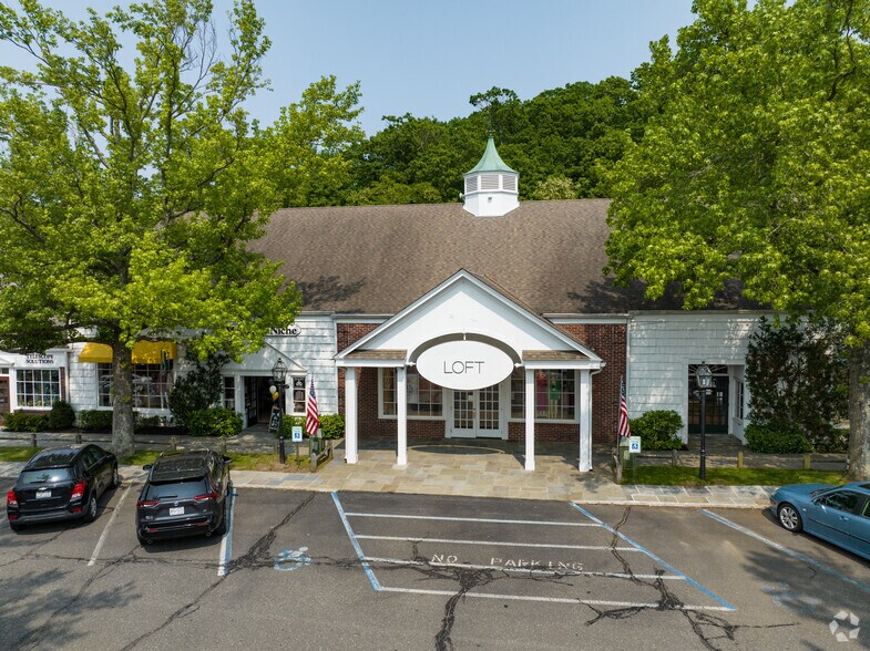 More Photos Of 97-147 Main St, Stony Brook Unknown For Lease