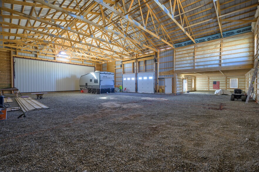 More Photos Of 45 N Centurion Way, Whitehall Airplane Hangar For Sale