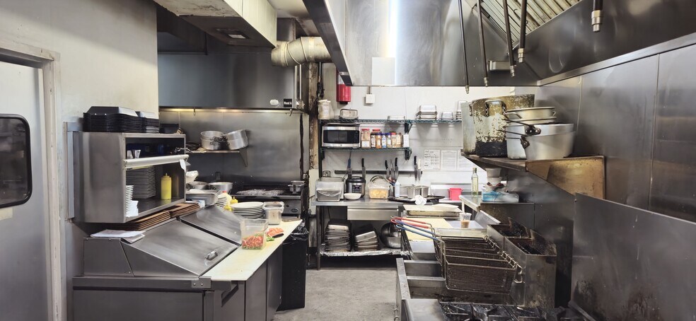 More Photos Of 6716 Church St, Douglasville Restaurant For Sale