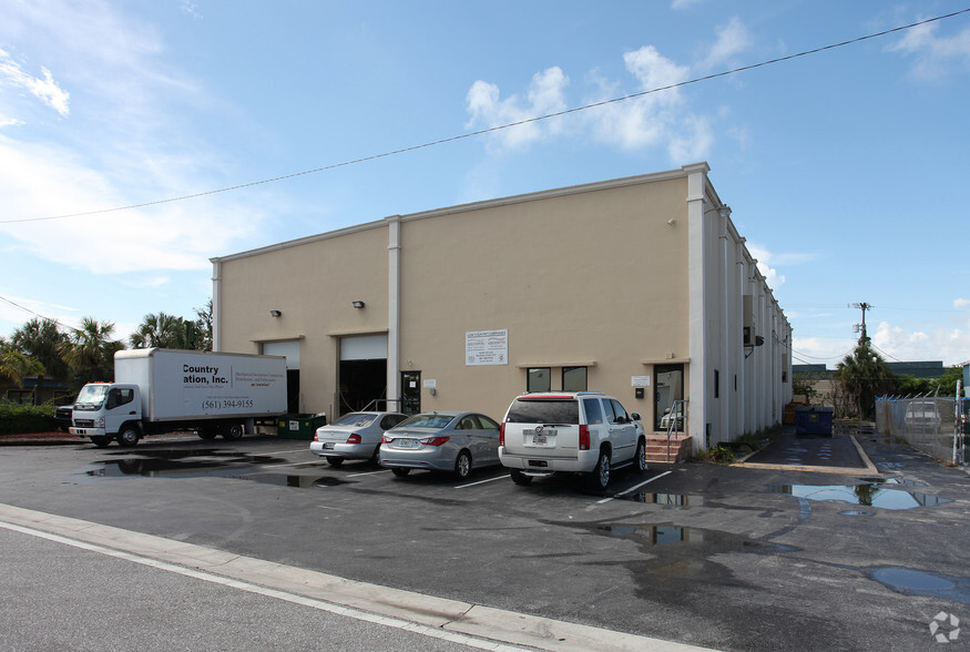 Primary Photo Of 160 NW 16th St, Boca Raton Warehouse For Lease