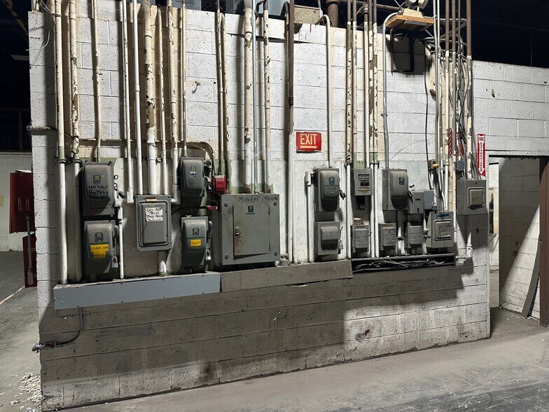 More Photos Of 5 Pruyn's Island Dr, Glens Falls Unknown For Lease