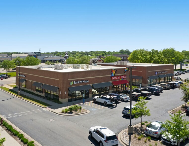 More Photos Of 5526 Touhy Ave, Skokie General Retail For Sale