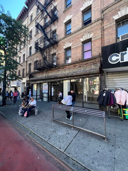 More Photos Of 554-556 W 181st St, New York Apartments For Lease