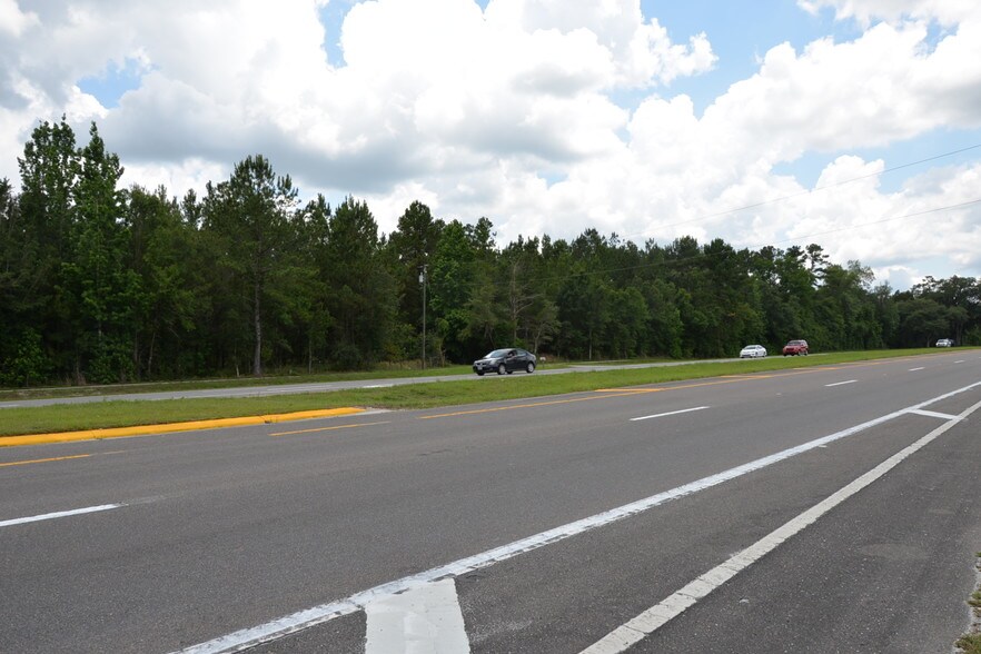 More Photos Of 4044 Broad St, Brooksville Land For Sale