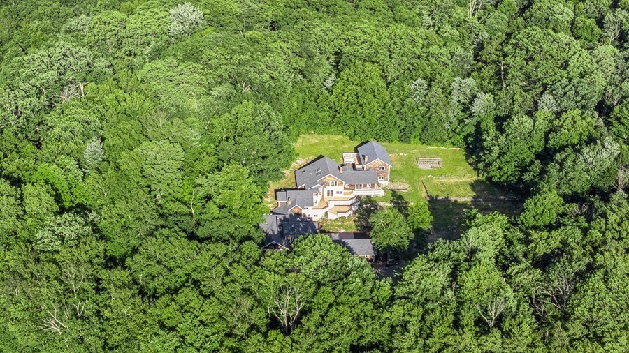 More Photos Of 584 Milltown Rd, Brewster Village Specialty For Sale