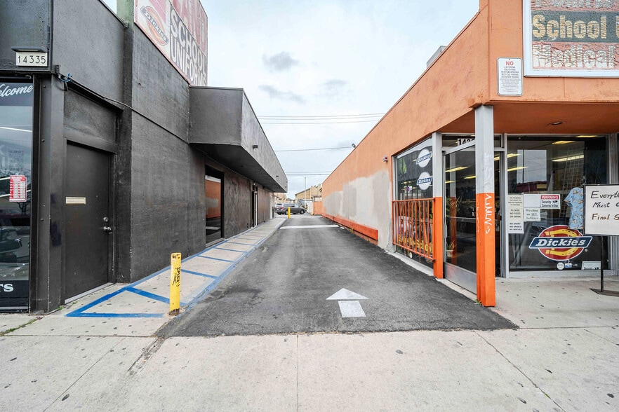 More Photos Of , Norwalk General Retail For Sale