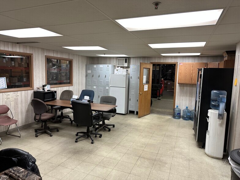 More Photos Of 223 County Road A, Black River Falls Warehouse For Lease