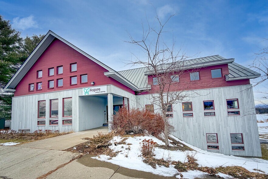 More Photos Of 2096 Airport Rd, Berlin Office For Sale