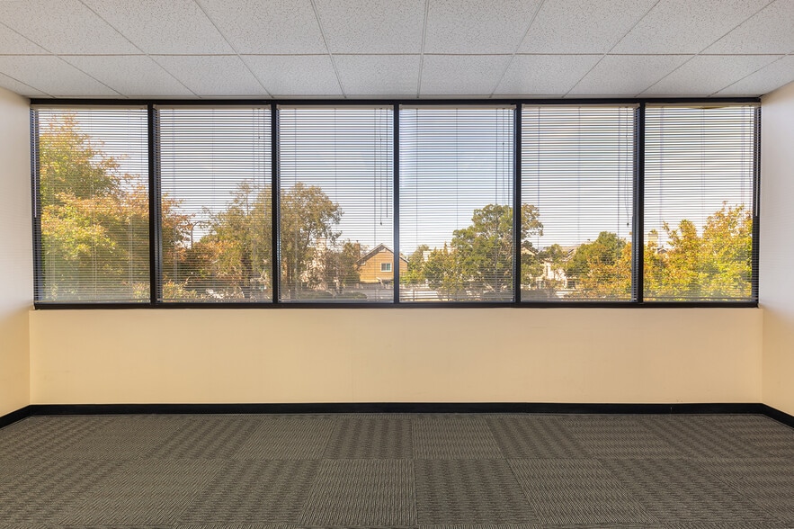 More Photos Of 333 Sunset Ave, Suisun City Medical For Lease