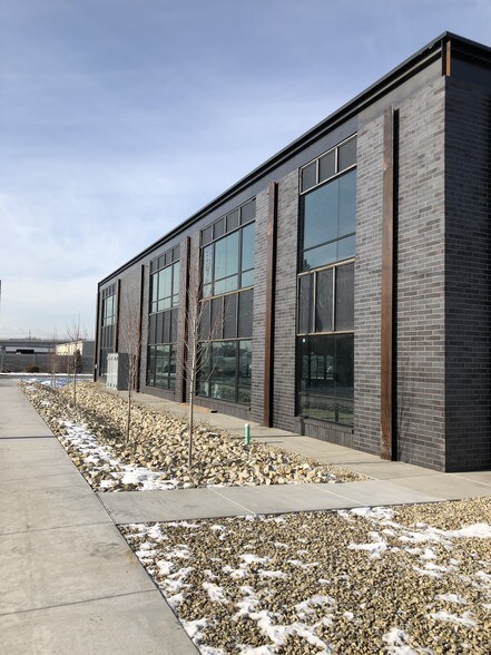 More Photos Of 5343 S Woodrow St, Murray Medical For Lease