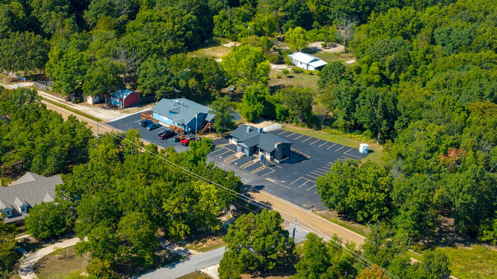 More Photos Of 2079 State Road Y, Linn Creek Restaurant For Sale