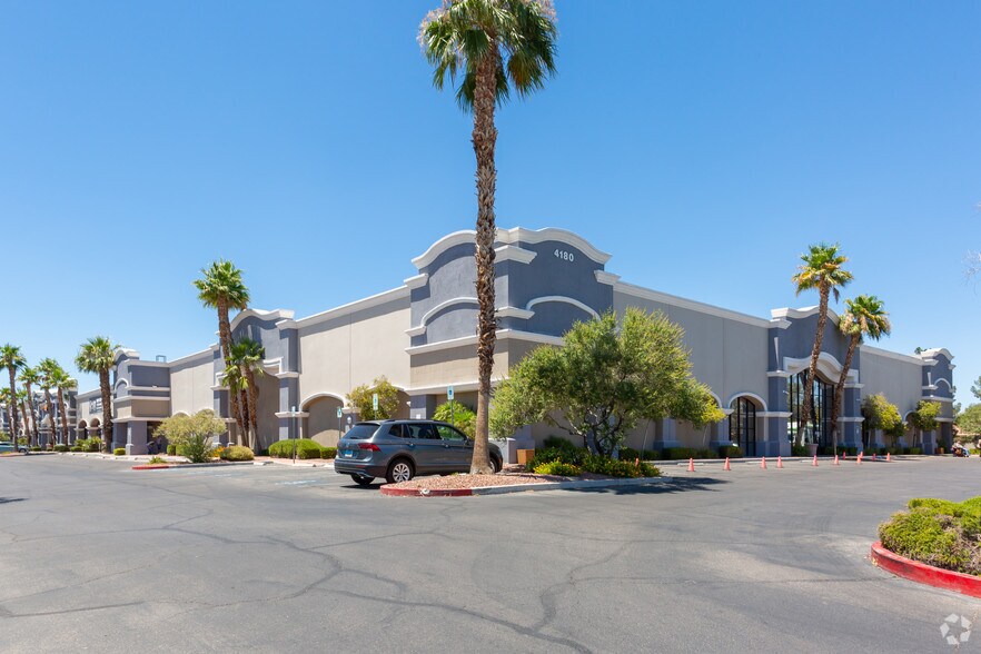 More Photos Of 4116-4280 W Craig Rd, North Las Vegas Unknown For Lease