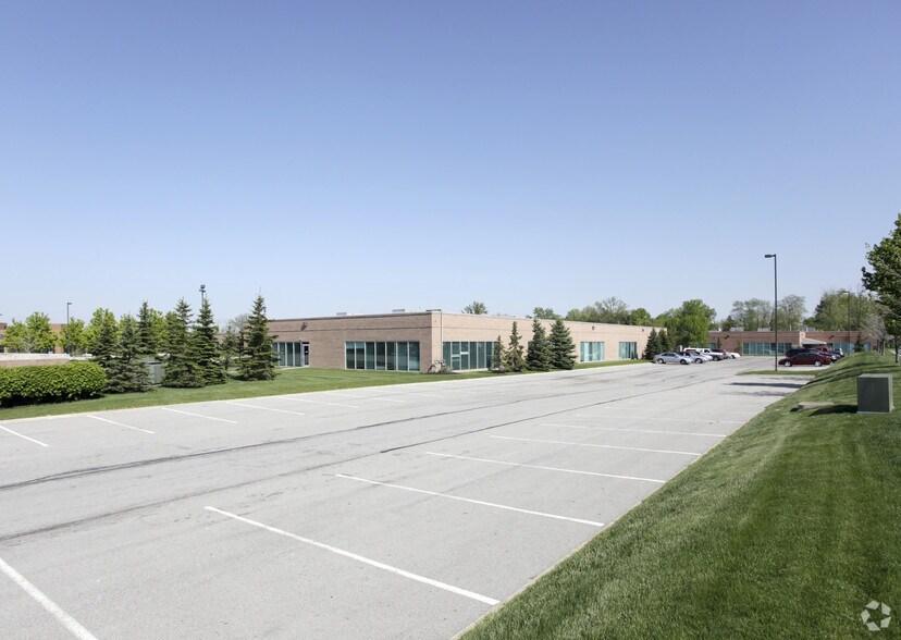 More Photos Of 800 Tech Center Dr, Gahanna Office For Sale