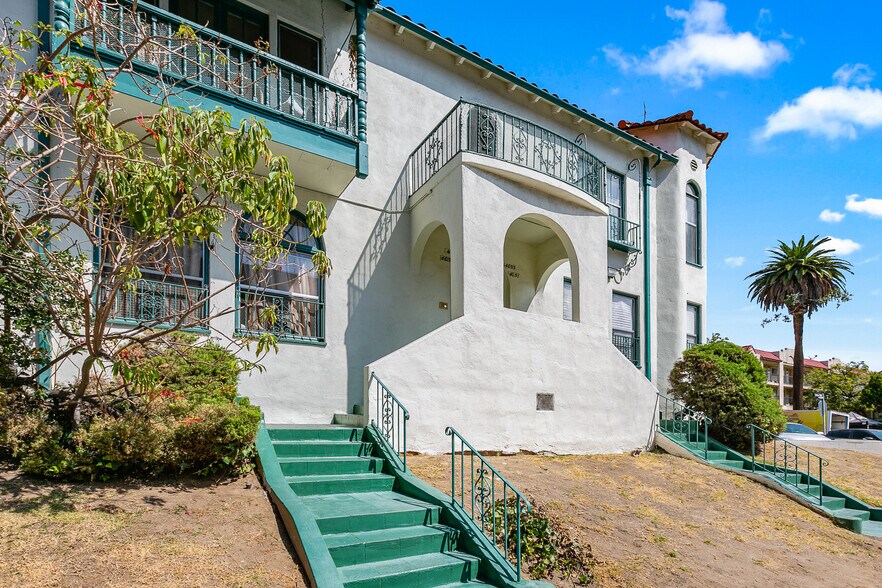 More Photos Of , Los Angeles Multifamily For Sale