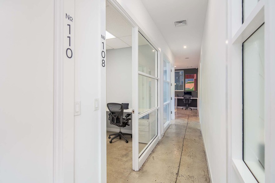 More Photos Of 155 2nd St, Jersey City Coworking Space