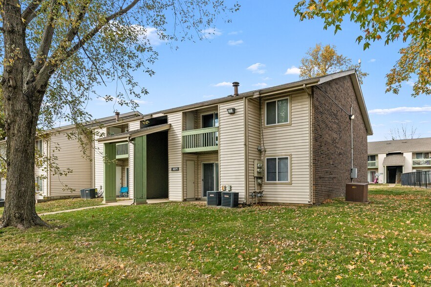 More Photos Of 11065 Dunklin Dr, Saint Louis Apartments For Sale