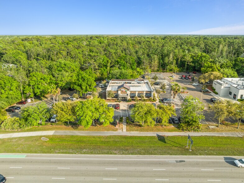 More Photos Of 17643 Bruce B Downs Blvd, Tampa Restaurant For Sale