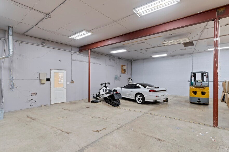 More Photos Of 151 27th St, Ogden Distribution For Lease