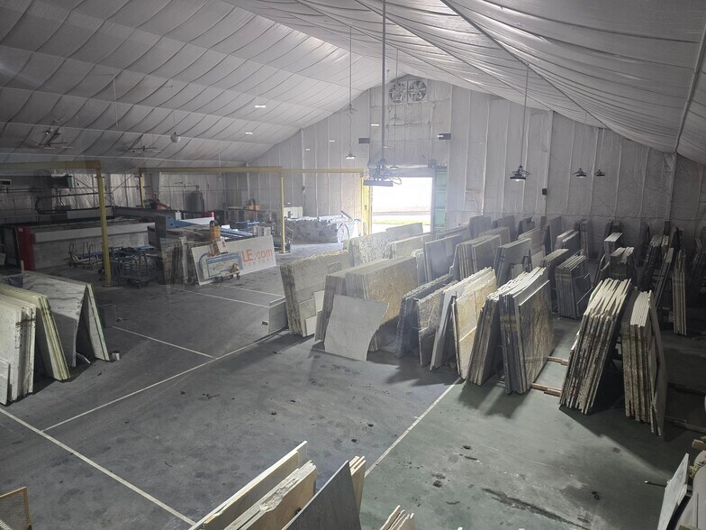 More Photos Of 17 Starr Rd, Danbury Warehouse For Sale