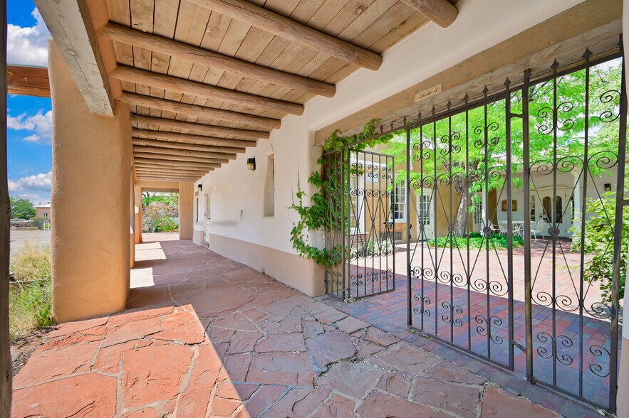 More Photos Of 200 W De Vargas St, Santa Fe Office For Sale