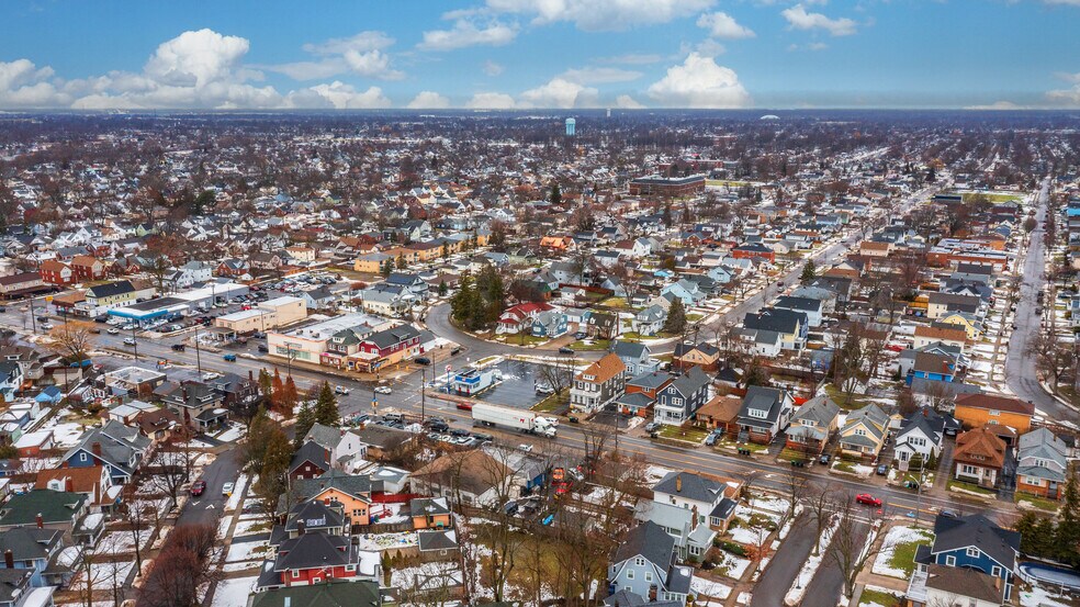 More Photos Of 252 Kenmore Ave, Buffalo Auto Repair For Sale