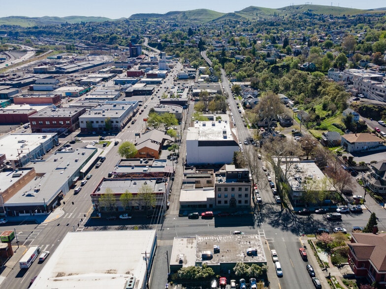 More Photos Of 412 Washington St, The Dalles Freestanding For Sale
