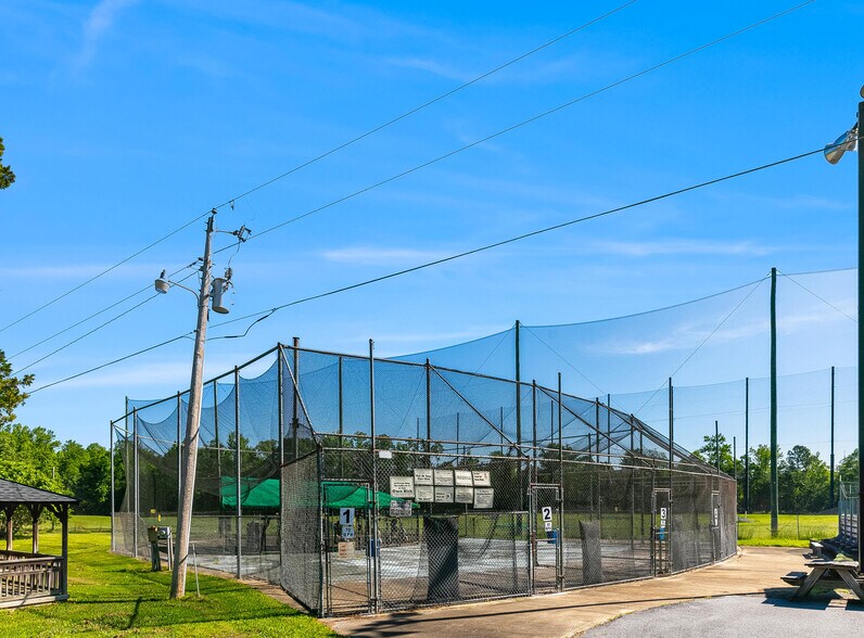 More Photos Of 5075 Crain Hwy, La Plata Golf Course Driving Range For Sale