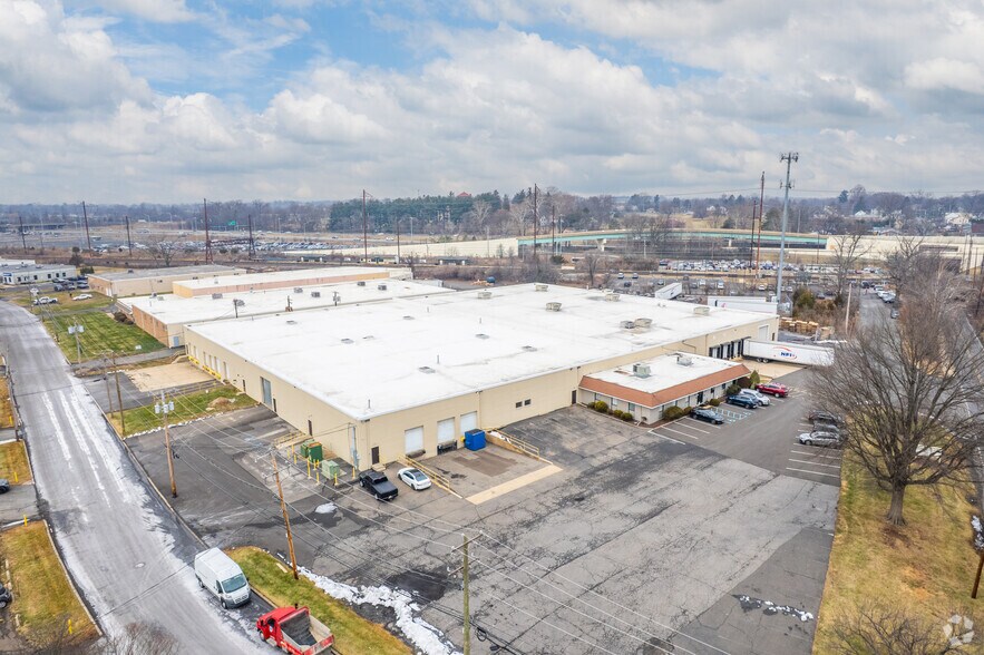 More Photos Of 1750 Woodhaven Dr, Bensalem Warehouse For Lease