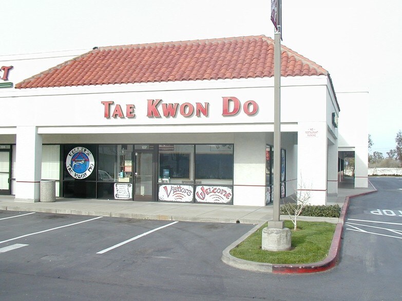 More Photos Of 7453-7517 Watt Ave, North Highlands Unknown For Lease