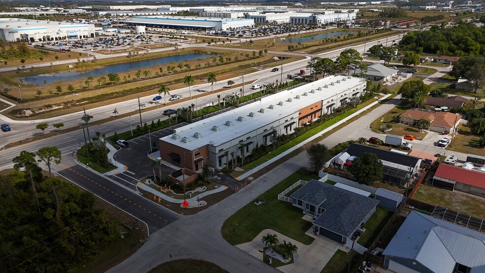 More Photos Of 8156 Alico Rd, Fort Myers Freestanding For Lease