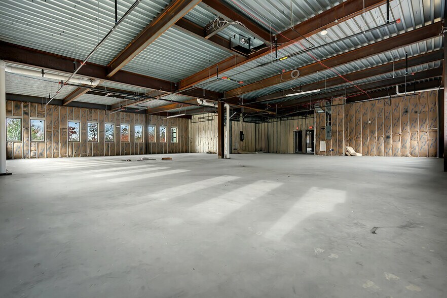 More Photos Of 705 Brewers Bridge Rd, Jackson Office For Lease
