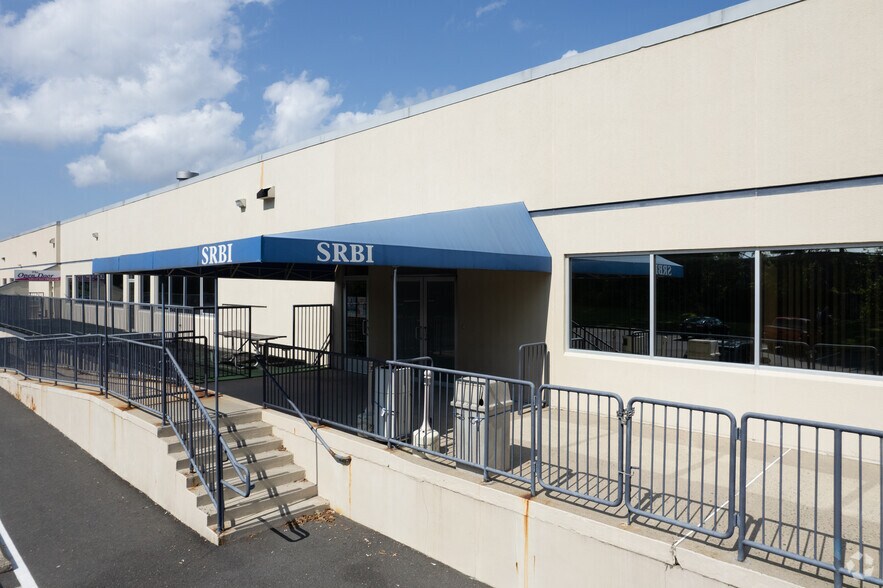 More Photos Of 185 State Highway 36, West Long Branch Office For Lease