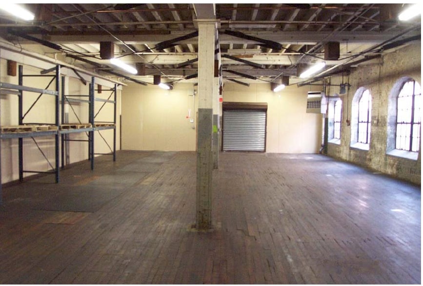 More Photos Of 70 Spruce St, Paterson Warehouse For Sale