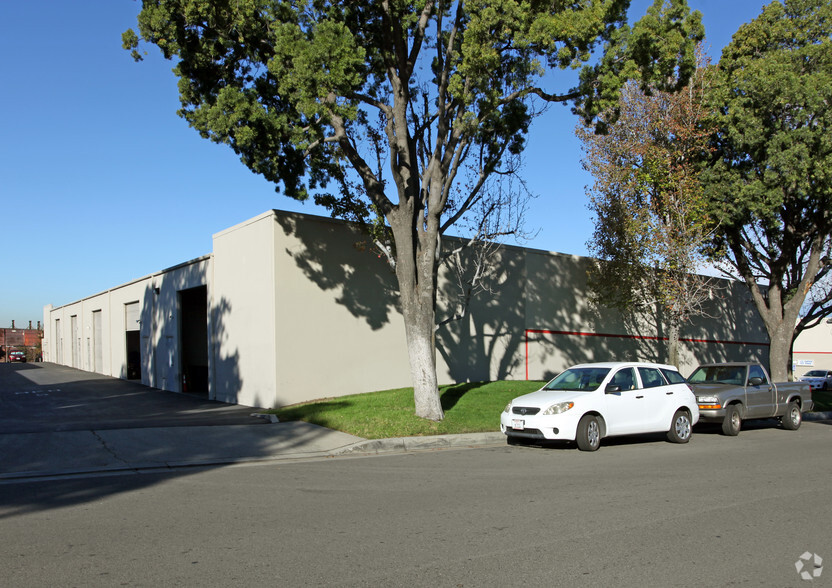 Primary Photo Of 1016-1024 N Lemon St, Orange Manufacturing For Lease