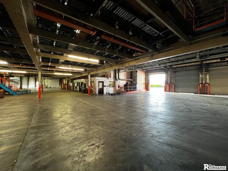 More Photos Of 2404 Hunt Brothers Rd, Lake Wales Refrigeration Cold Storage For Lease