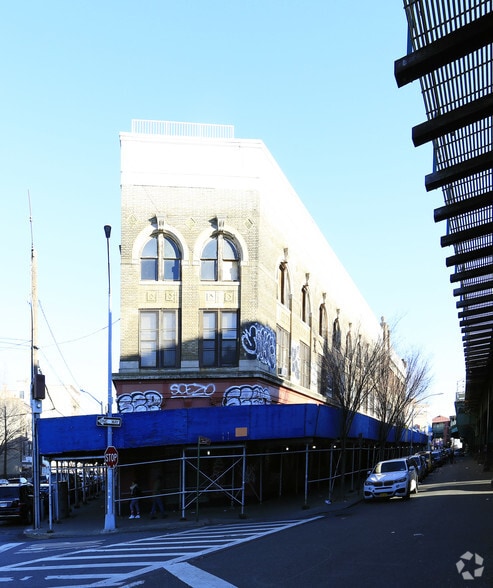 Primary Photo Of 801-813 Westchester Ave, Bronx Office For Sale