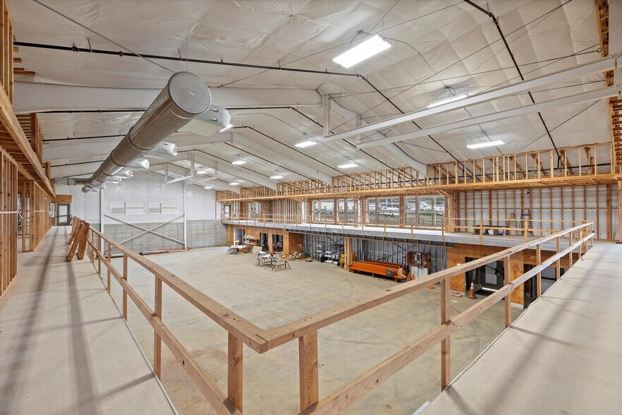 More Photos Of 1025 NW Grove st, Newport Industrial For Sale