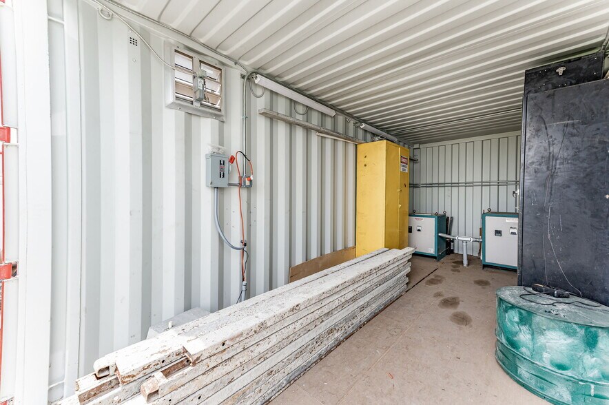 More Photos Of 7015 S 143rd St E, Derby Airplane Hangar For Sale