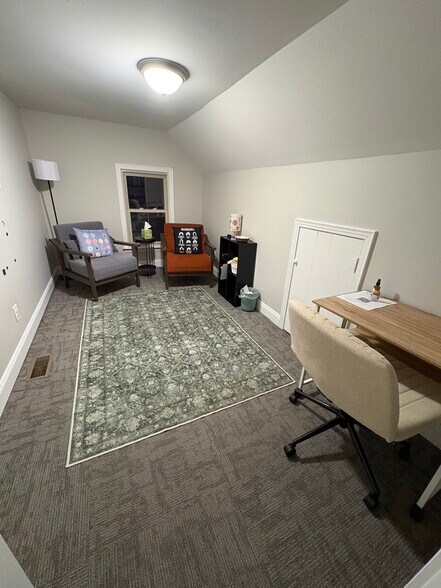 More Photos Of 143 W Saint Clair St, Romeo Medical For Sale