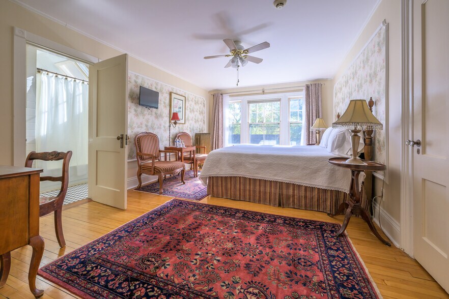 More Photos Of 518 Main St, Great Barrington Hospitality For Sale