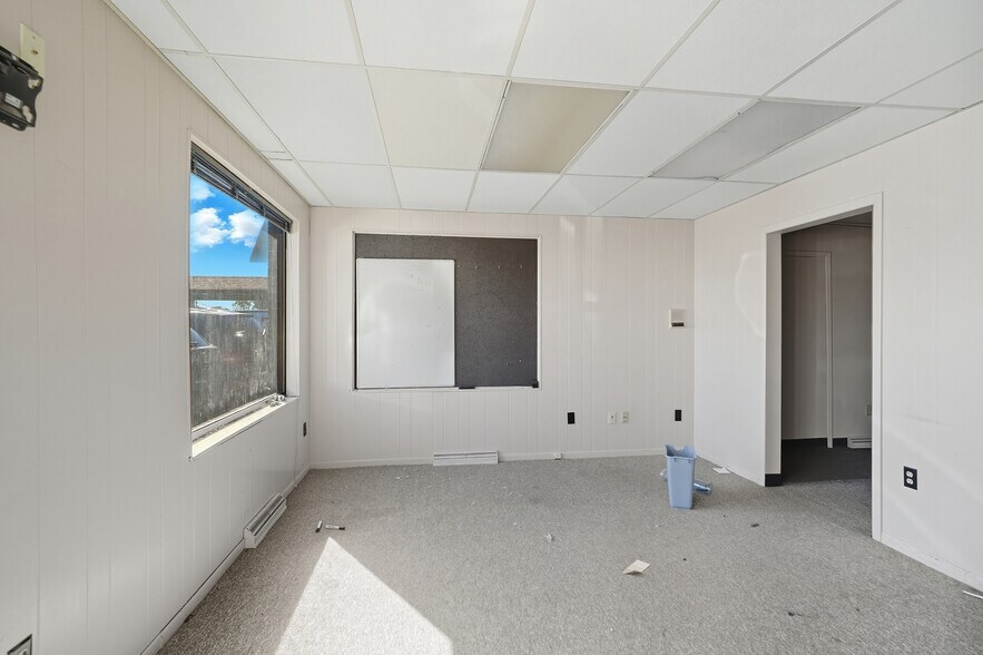 More Photos Of 9309-9319 Cincinnati-Columbus Rd, West Chester Office For Lease