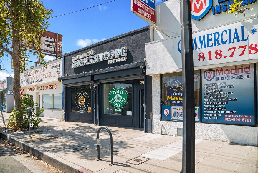 Primary Photo Of 7011 Reseda Blvd, Reseda Storefront For Sale