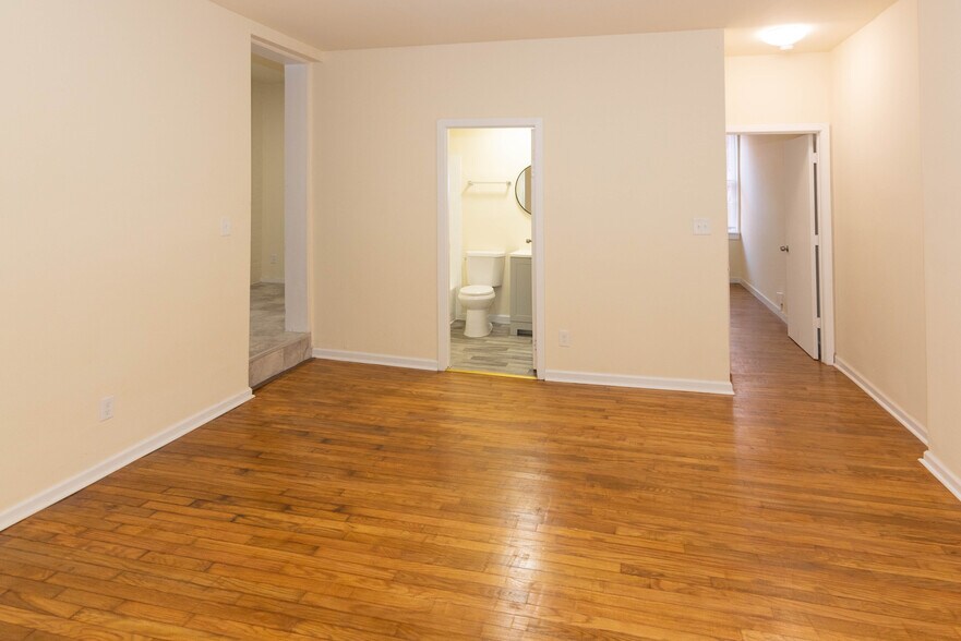 More Photos Of 2100-2102 Maryland Ave, Baltimore Apartments For Sale