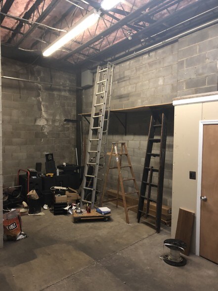 More Photos Of 75-77 Paterson Ave, Wallington Warehouse For Lease