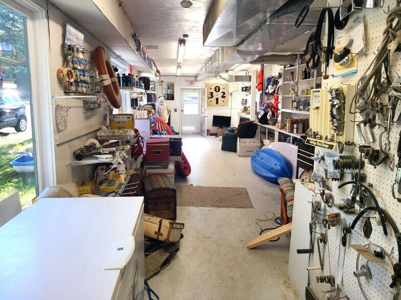 More Photos Of 10 Lake Dr, Island Heights Marina For Lease