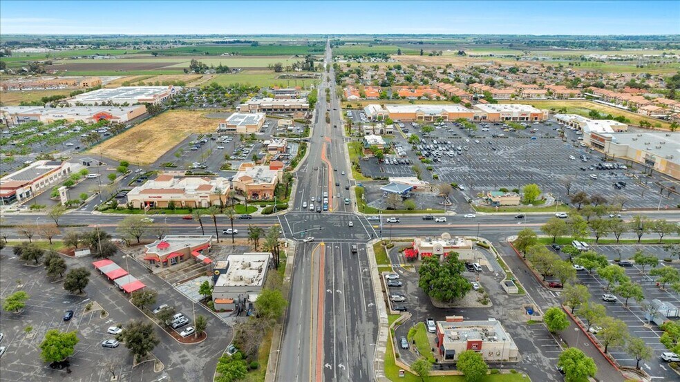 More Photos Of 1697 W Lacey Blvd, Hanford Carwash For Sale