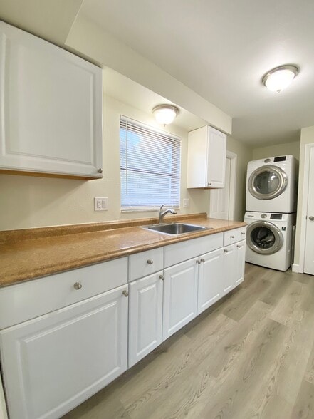 More Photos Of 531-539 New York Ave, Dunedin Apartments For Sale