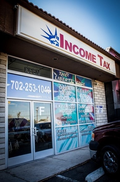 More Photos Of 4211 W Sahara Ave, Las Vegas Storefront Retail Office For Sale